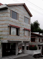 acharya cottage manali