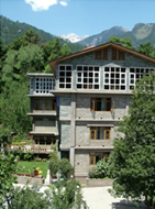 hotel silmog garden manali